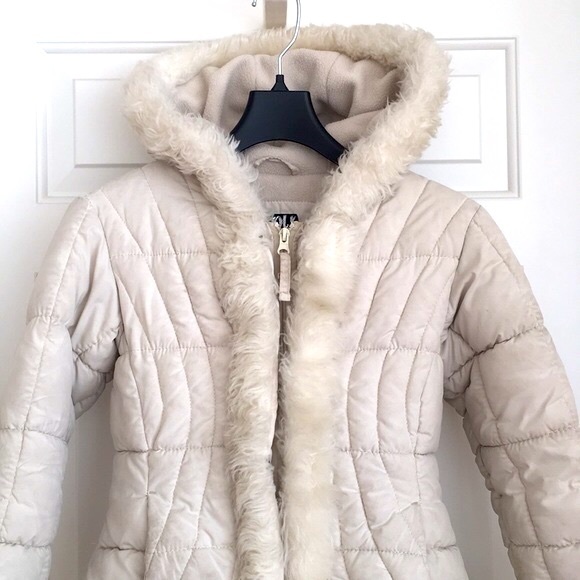 HP♥️ Triple Star Girls Puffer Jacket Small (7/8) Cream Hoodie Pockets Furry Edge - Picture 4 of 11